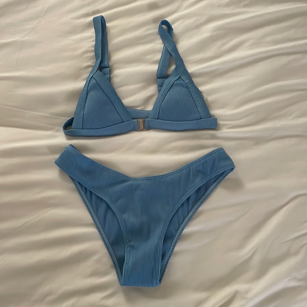 Brand new Zaful bikini size small/4 - new but the tag fell off - never worn